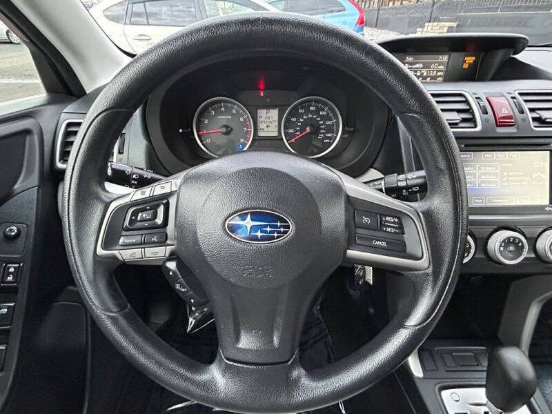 2016 Subaru Forester 2.5i