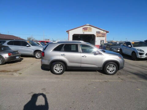 2014 Kia Sorento for sale at Jefferson St Motors in Waterloo IA