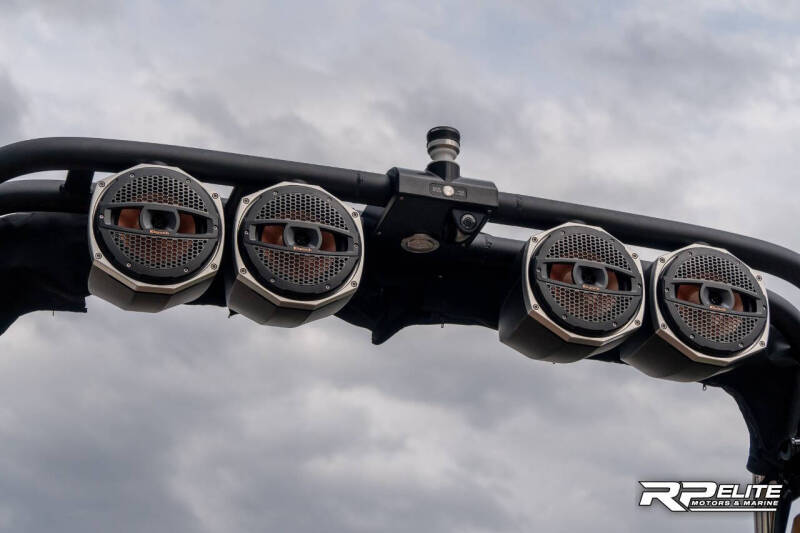 2025 MasterCraft X22