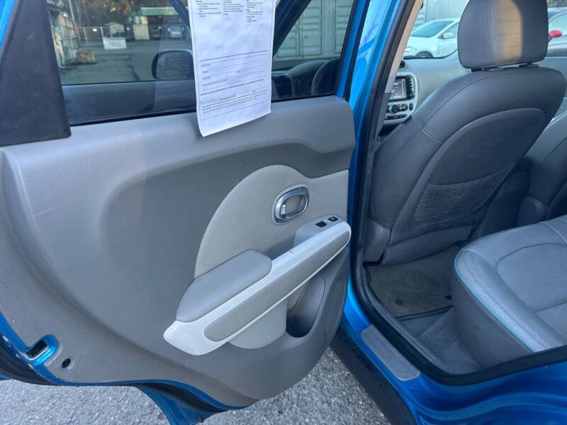 2015 Kia Soul EV +