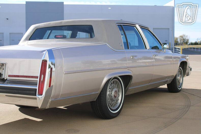1987 Cadillac Brougham