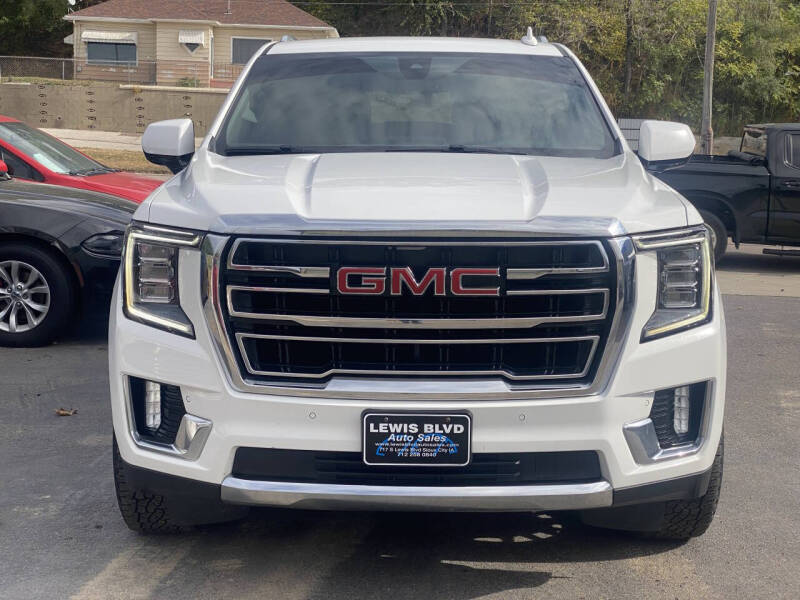 2021 GMC Yukon SLT