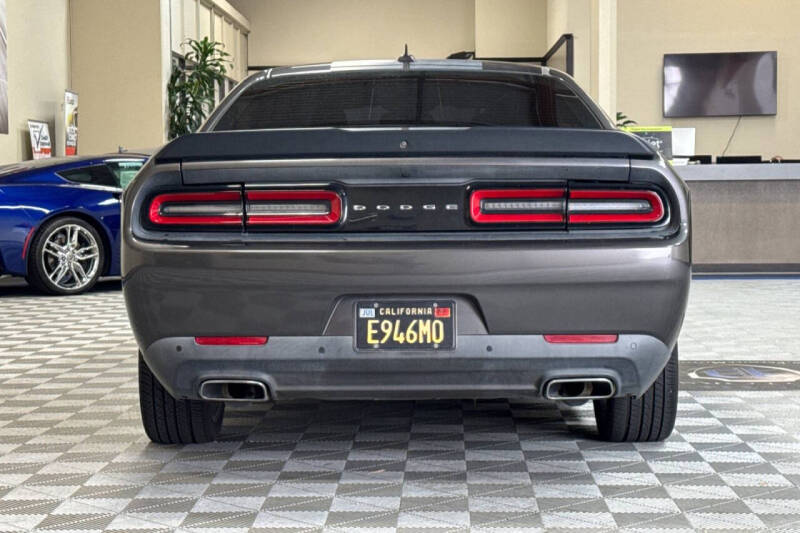 2016 Dodge Challenger