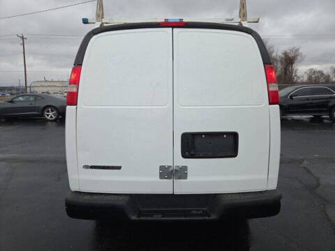 2017 Chevrolet Express 2500