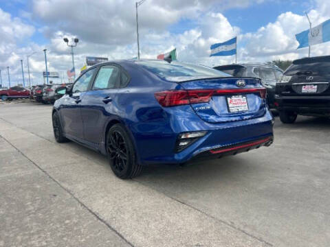 2021 Kia Forte GT Line
