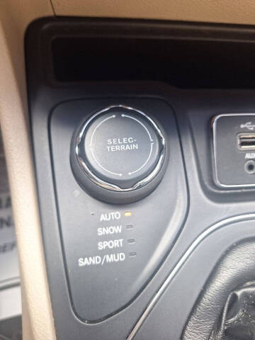 2019 Jeep Cherokee Latitude