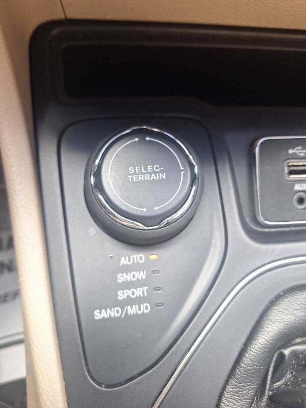 2019 Jeep Cherokee Latitude