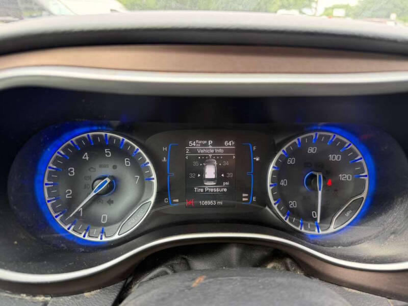 2017 Chrysler Pacifica LX