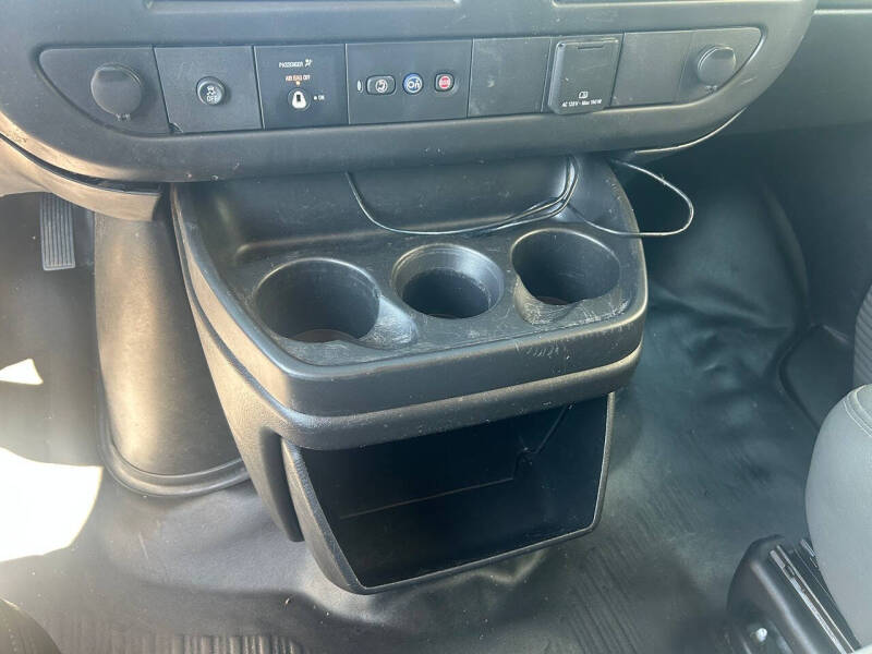 2018 Chevrolet Express 2500