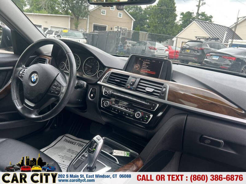 2016 BMW 3 Series 320i xDrive