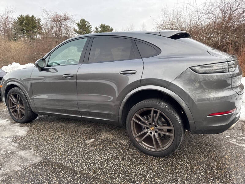 2022 Porsche Cayenne