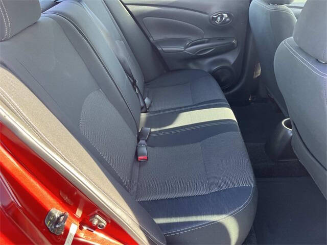 2017 Nissan Versa 1.6 SV