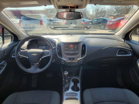 2017 Chevrolet Cruze LT Auto