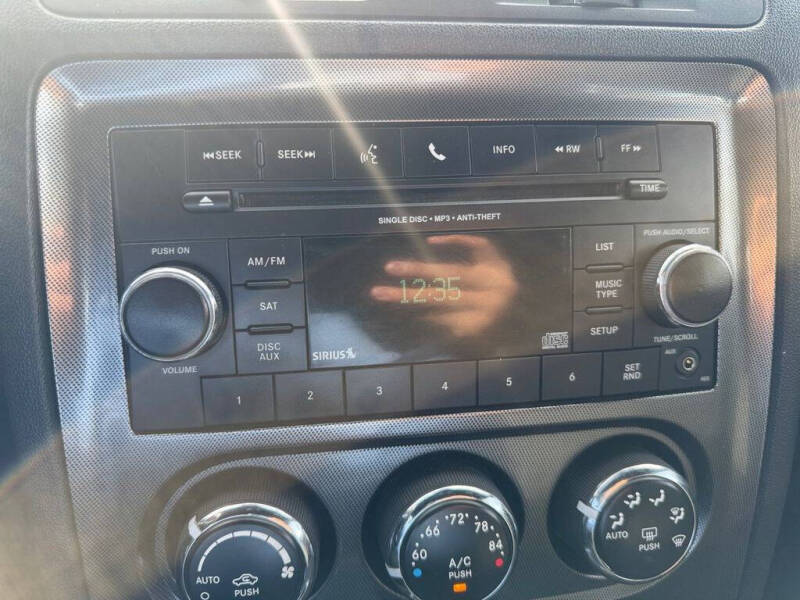 2014 Dodge Challenger SXT