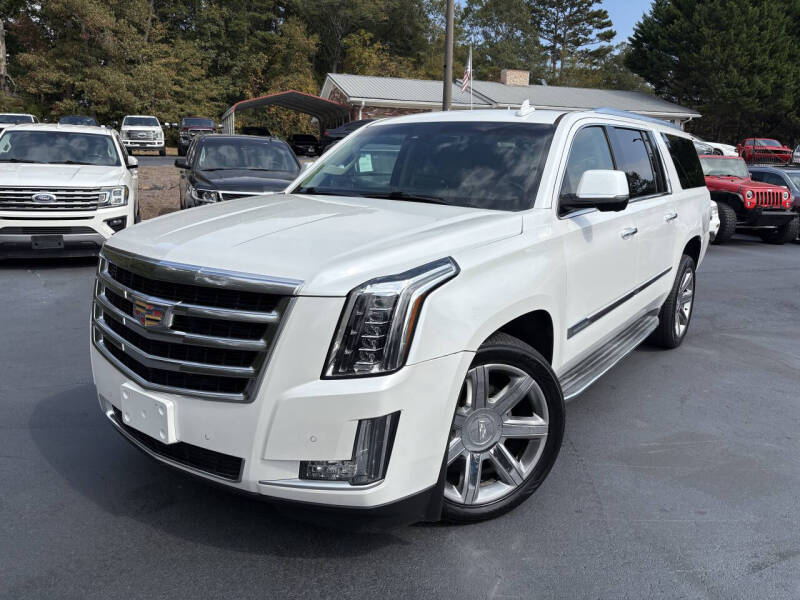2016 Cadillac Escalade ESV Luxury's photo