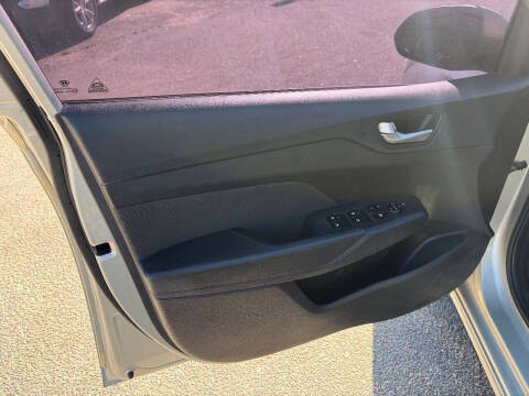 2018 Hyundai Accent SE