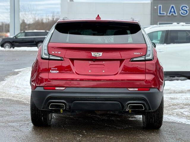 2022 Cadillac XT4 Sport