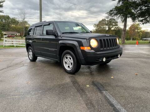 2011 Jeep Patriot for sale at TRAVIS AUTOMOTIVE in Corryton TN