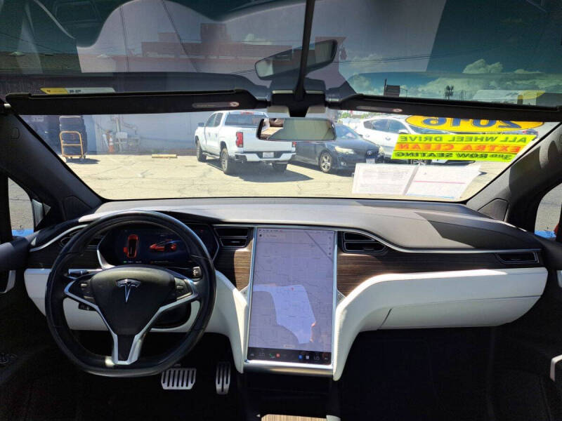 2016 Tesla Model X 90D