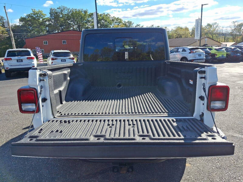 2022 Jeep Gladiator Altitude