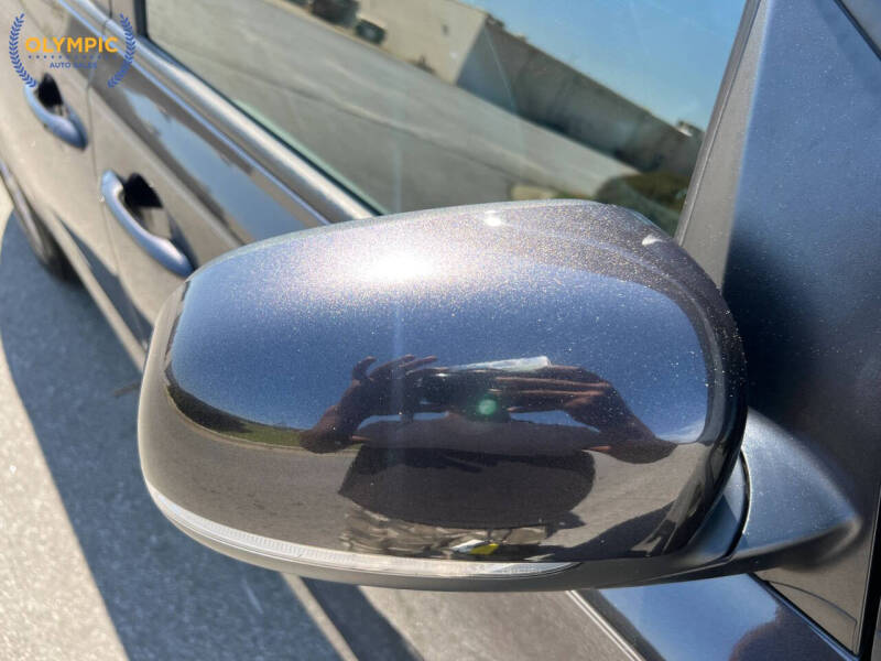2021 Kia Sedona