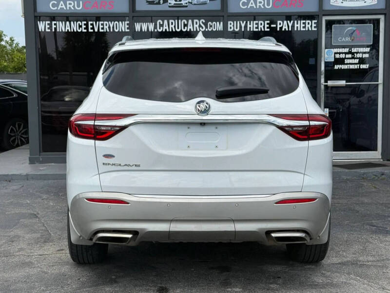 2021 Buick Enclave Essence