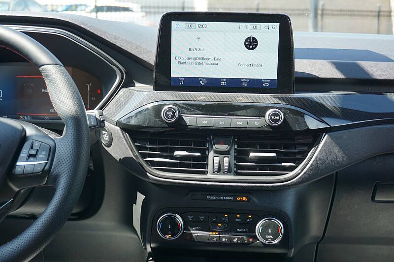 2025 Ford Escape ST-Line Select