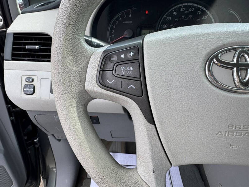 2013 Toyota Sienna