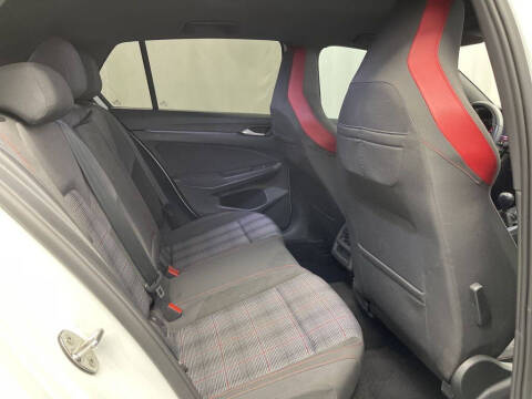 2022 Volkswagen Golf GTI S