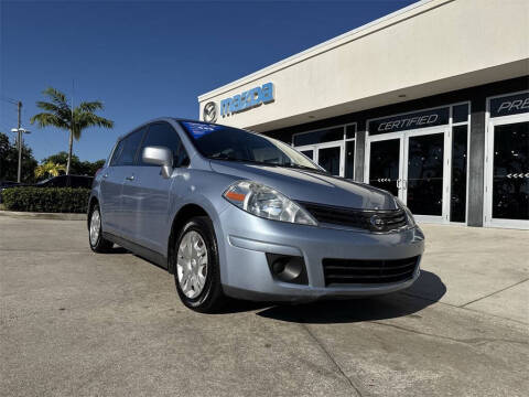 2011 Nissan Versa 1.8 S
