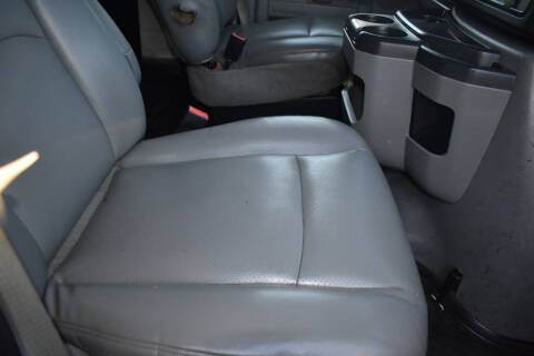 2010 Ford E-Series E-250