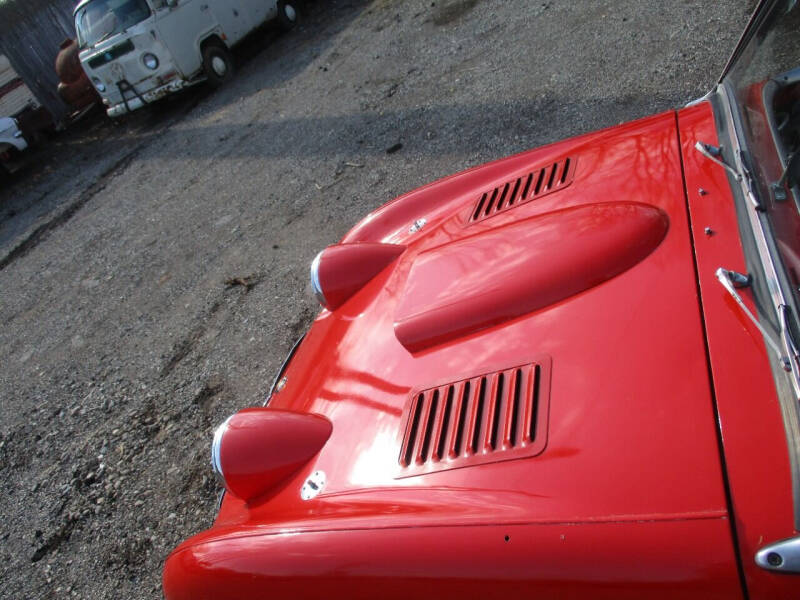 1960 Austin-Healey SOLD IT bug eye