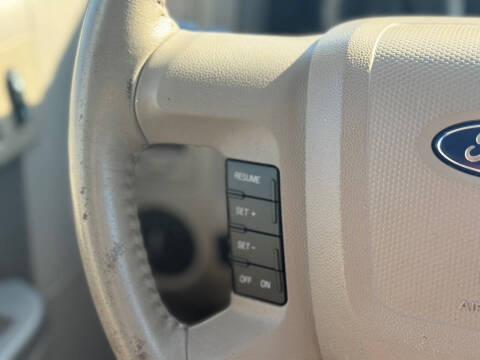 2009 Ford Escape XLT