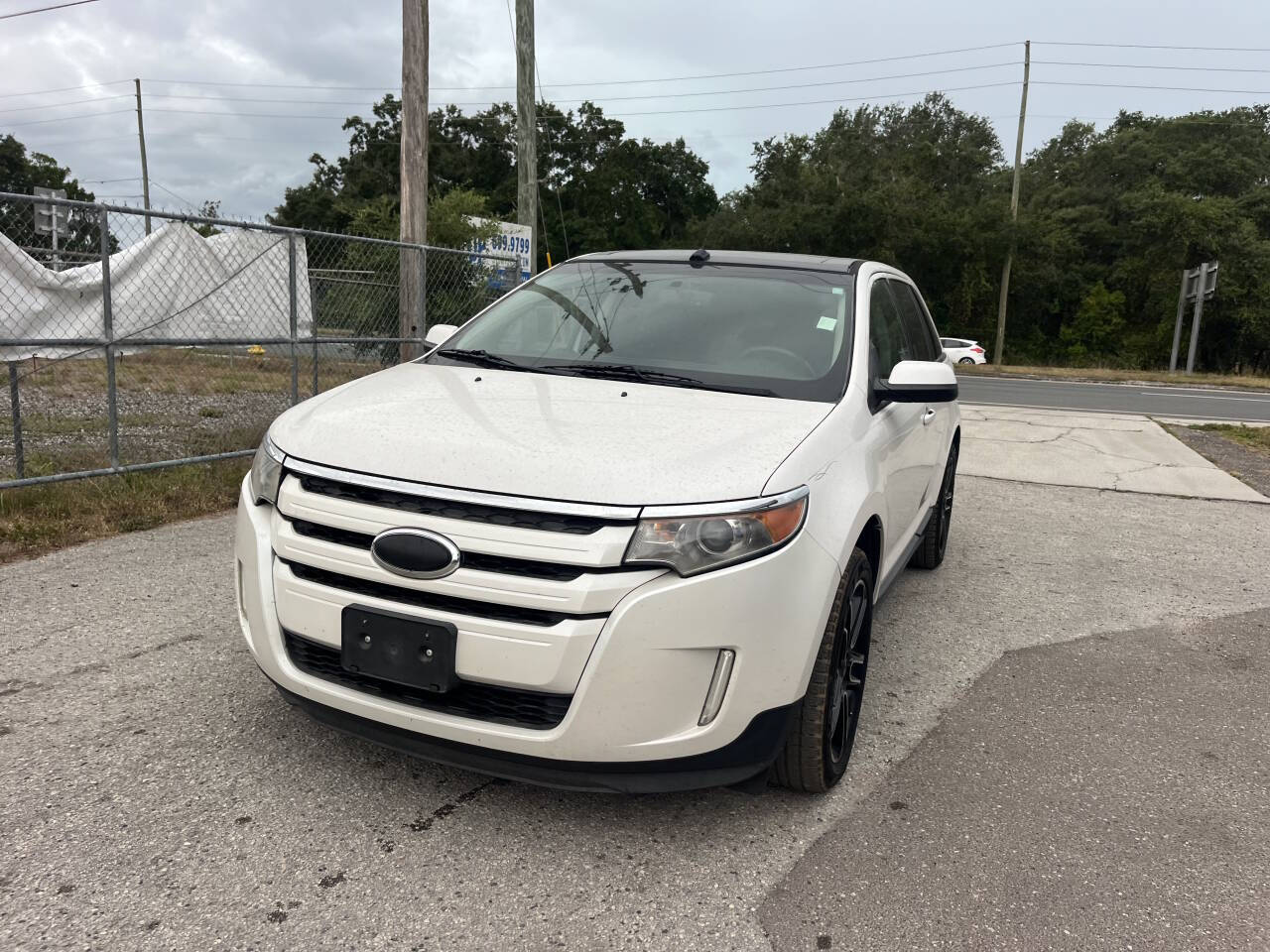 2013 Ford Edge for sale at Hobgood Auto Sales in Land O Lakes, FL