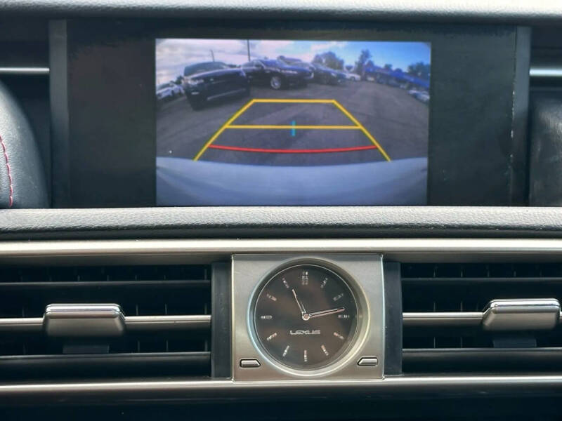 2015 Lexus IS 250 Crafted Line