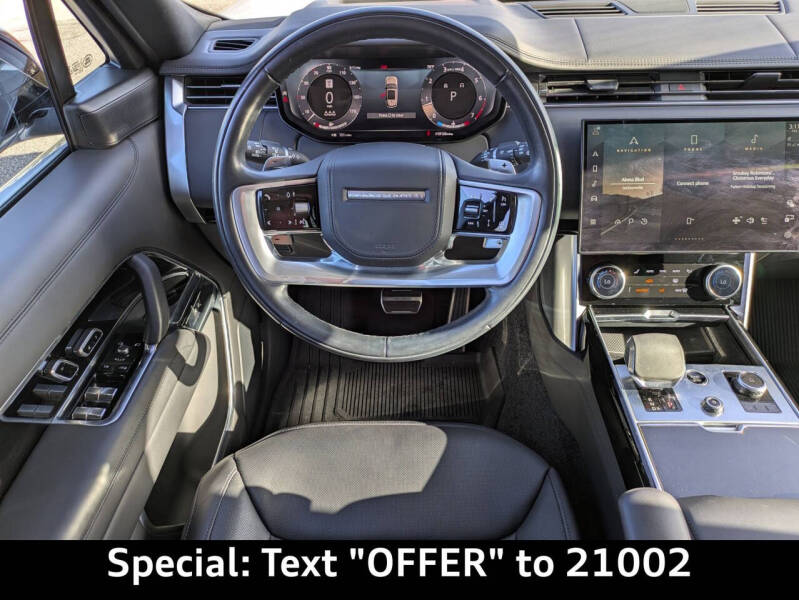 2023 Land Rover Range Rover P530 SE