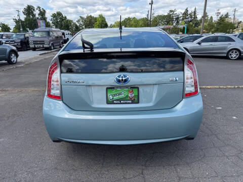 2014 Toyota Prius Two