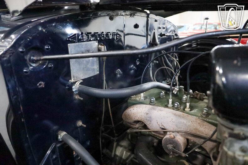 1938 Packard Super Eight