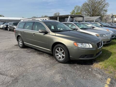 2009 Volvo V70 for sale at Lakeshore Auto Wholesalers in Amherst OH
