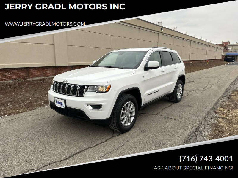 2021 Jeep Grand Cherokee for sale at JERRY GRADL MOTORS INC in North Tonawanda NY