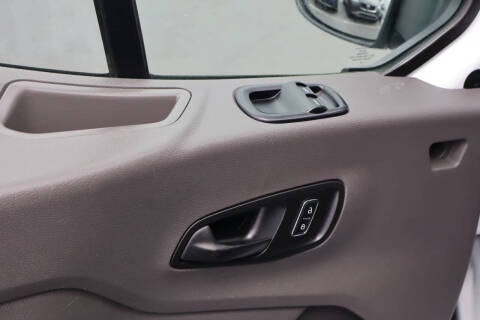 2024 Ford Transit 250