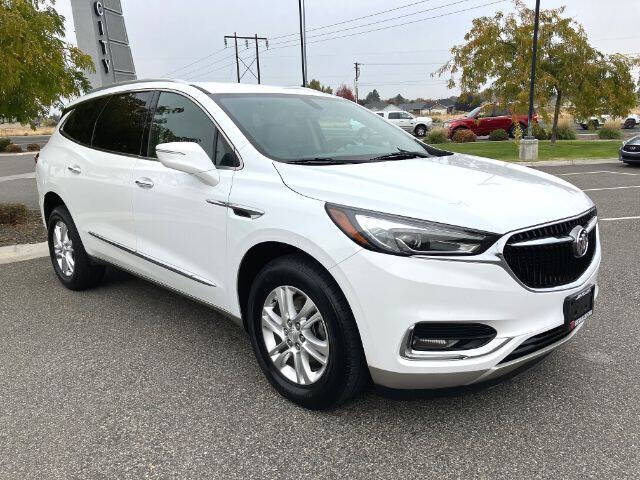 2020 Buick Enclave Essence