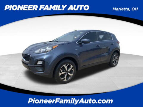 2022 Kia Sportage for sale at Pioneer Family Preowned Autos of WILLIAMSTOWN in Williamstown WV