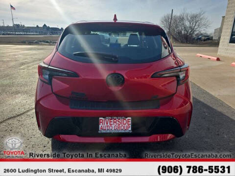 2025 Toyota Corolla Hatchback SE