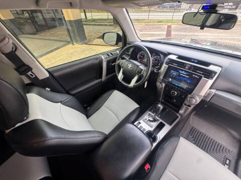 2019 Toyota 4Runner SR5