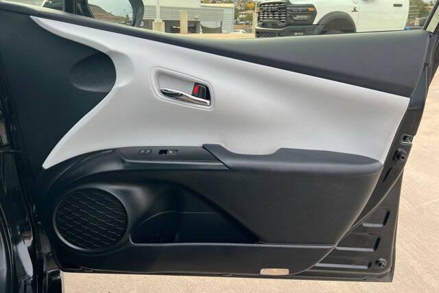 2017 Toyota Prius Three