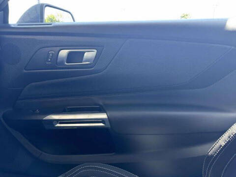 2025 Ford Mustang EcoBoost