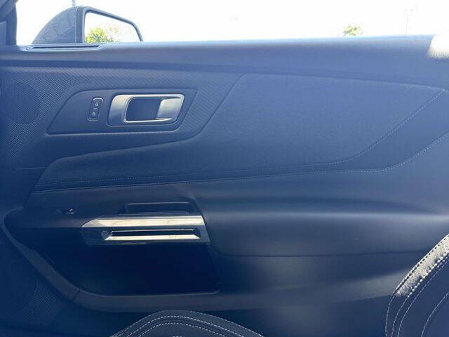 2025 Ford Mustang EcoBoost