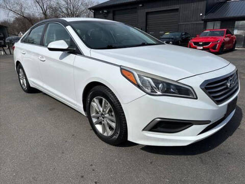 2017 Hyundai Sonata for sale at HUFF AUTO GROUP in Jackson MI