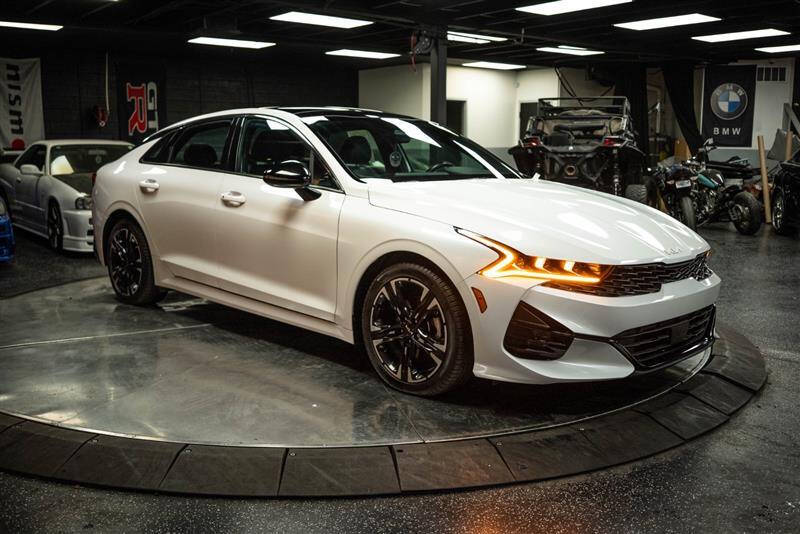 2022 Kia K5